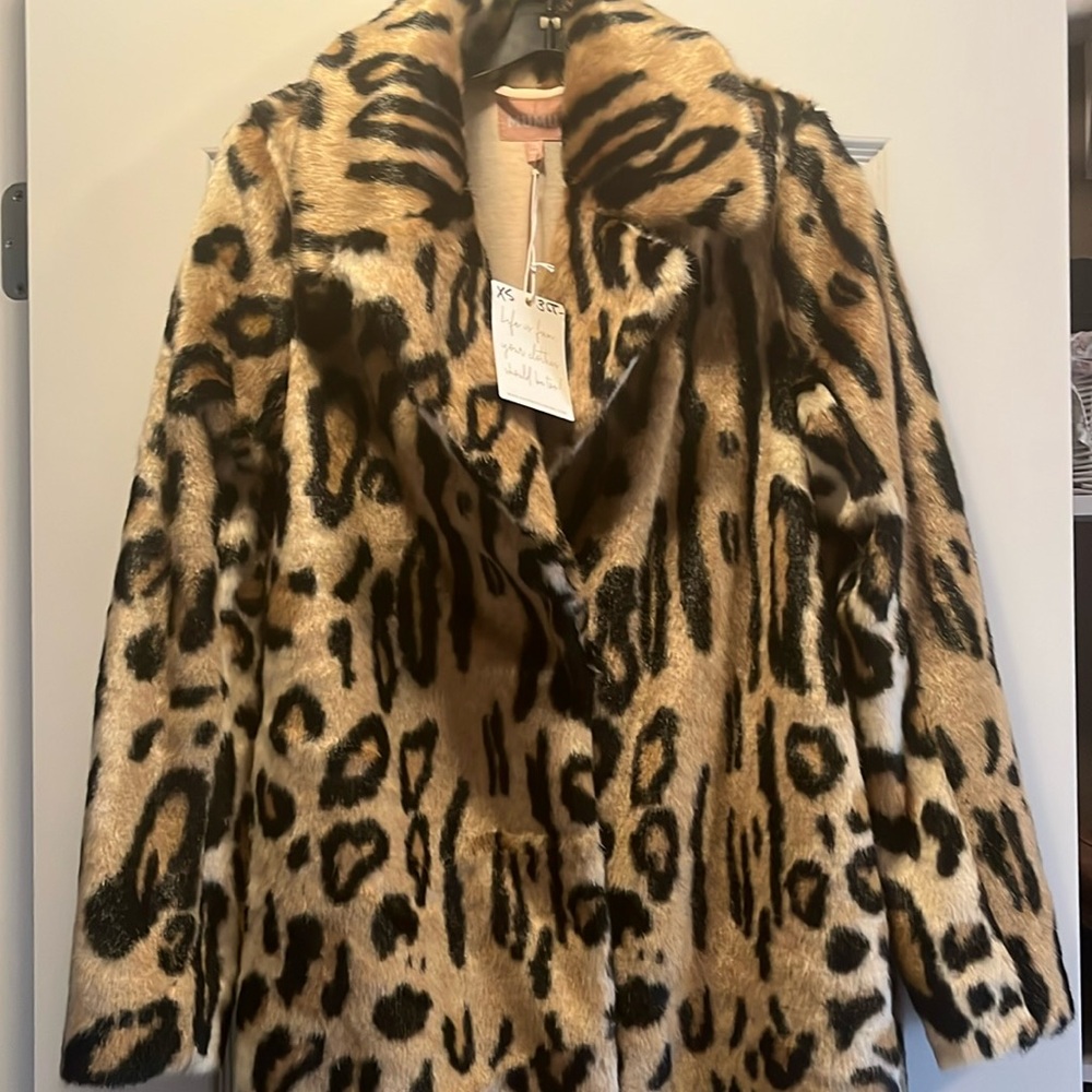 Show Me Your Mu Mu Miss Cindy Faux Fur Leopard Coat Size XS